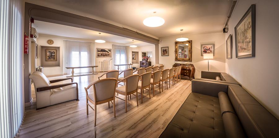 Hotel Pirineos Figueres By Pierre & Vacances المظهر الخارجي الصورة