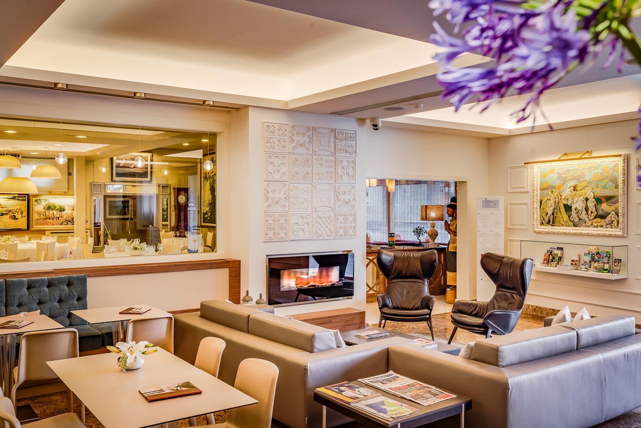 Hotel Pirineos Figueres By Pierre & Vacances المظهر الخارجي الصورة