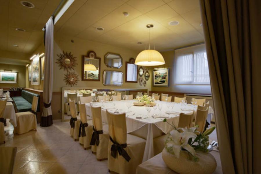 Hotel Pirineos Figueres By Pierre & Vacances المظهر الخارجي الصورة